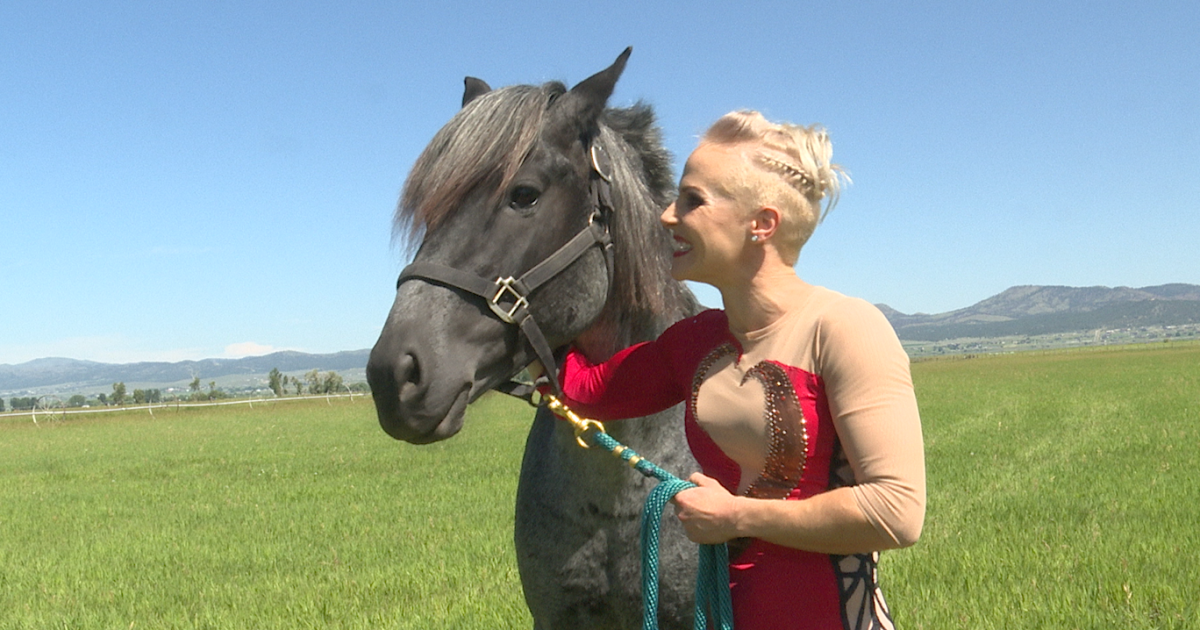 Cirque Ma’Ceo trick rider finds 'sweetest thing on tour' in show horse